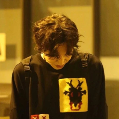 酷帅风真人男生头像图片