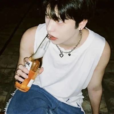 酷帅风真人男生头像图片