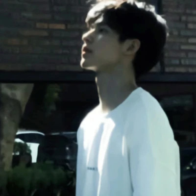 酷帅风真人男生头像图片