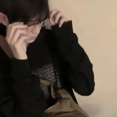 酷帅风真人男生头像图片