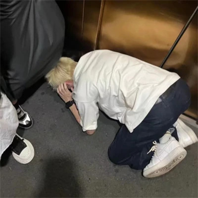 酷到爆的真人男头像图片