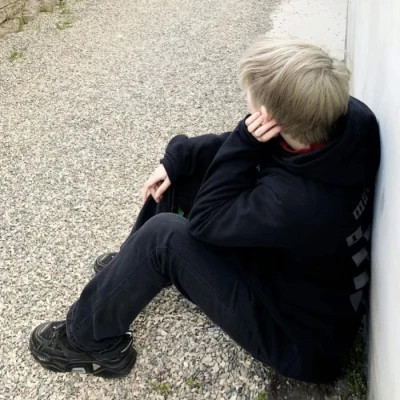 最新真人男头推荐