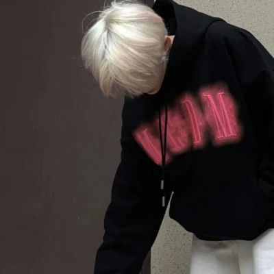 最新真人男头推荐