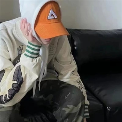 最新真人男头推荐