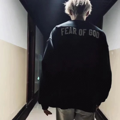 最新真人男头推荐