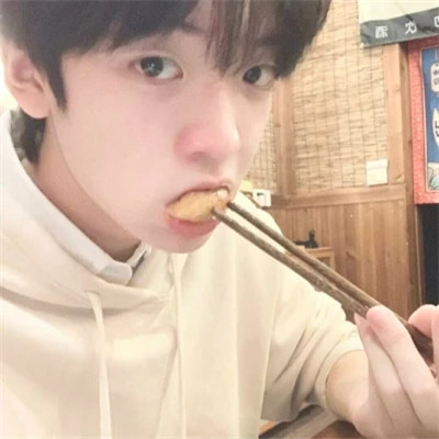 最新潮流真人男头