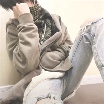 最新潮流真人男头