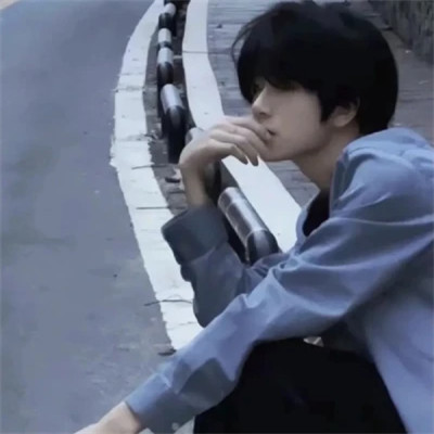 最新潮流真人男头