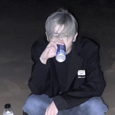 最新潮流真人男头