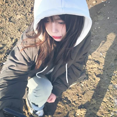 氛围感好看的女生头像图片