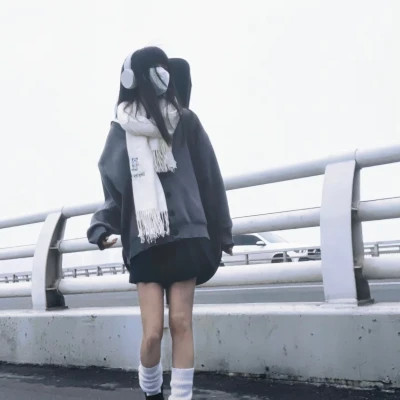氛围感好看的女生头像图片