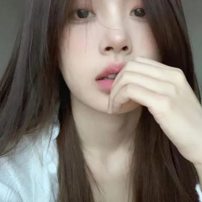 氛围感好看的女生头像图片