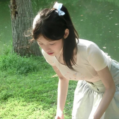 氛围感好看的女生头像图片