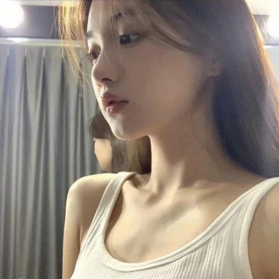 氛围感好看的女生头像图片