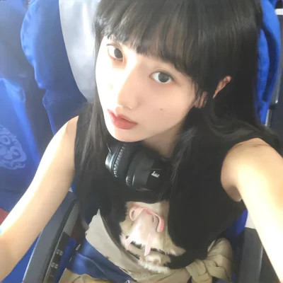 氛围感好看的女生头像图片