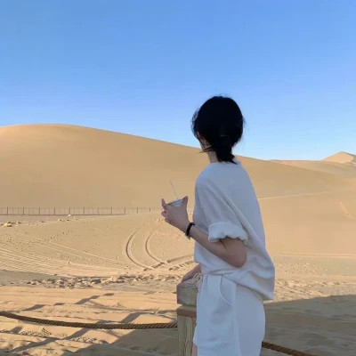 氛围感好看的女生头像图片
