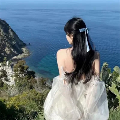 好看又简单女生微信头像