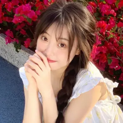 好看又简单女生微信头像