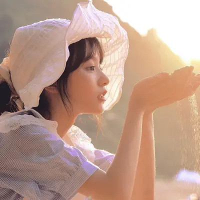 好看又简单女生微信头像