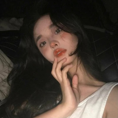 好看又简单女生微信头像