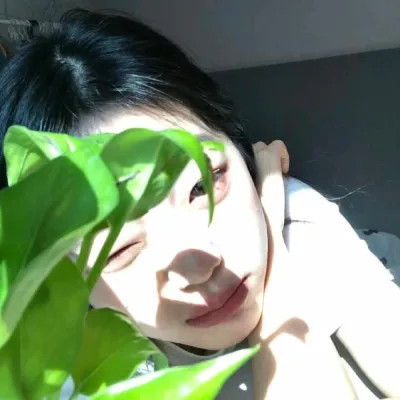 好看又简单女生微信头像