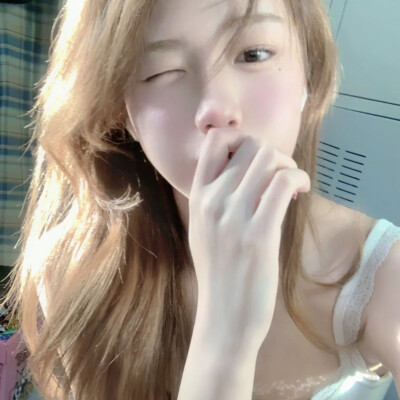 酷酷的女生头像图片