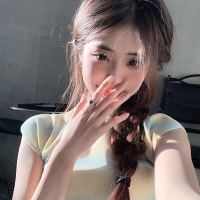 酷酷的女生头像图片
