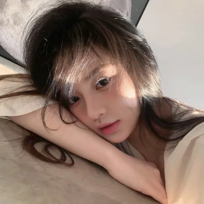 酷酷的女生头像图片