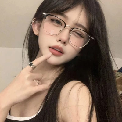 酷酷的女生头像图片
