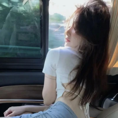 酷酷的女生头像图片