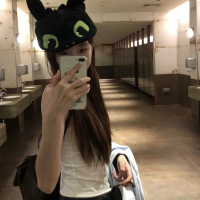 酷酷的女生头像图片