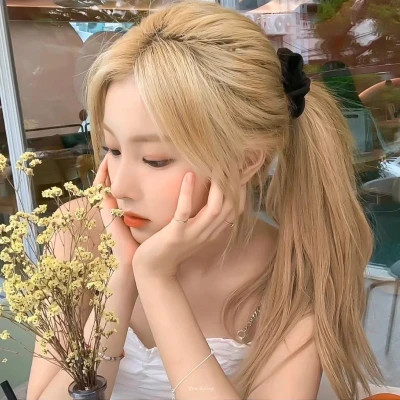 酷酷的女生头像图片