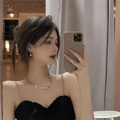 酷酷的女生头像图片
