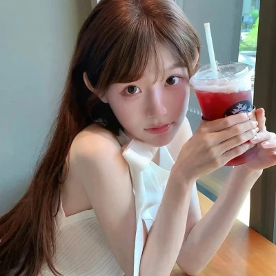 酷酷的女生头像图片