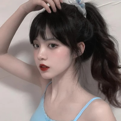 微信头像女生简单大方