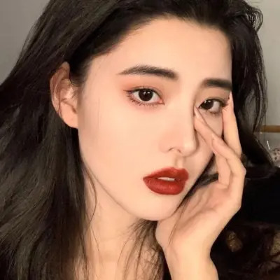 微信头像女生简单大方