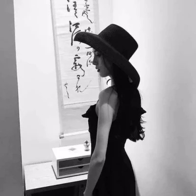 冷酷女生头像图片