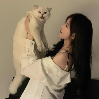 冷酷女生头像图片