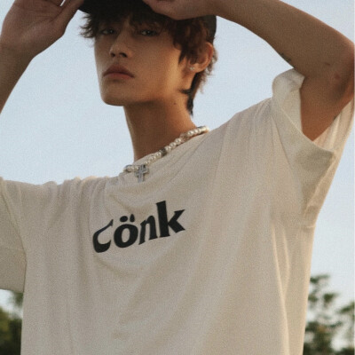 冷淡男生头像图片