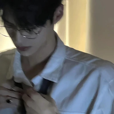 冷淡男生头像图片