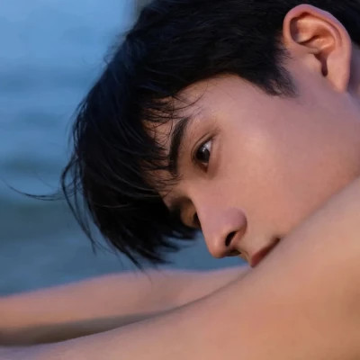 冷淡男生头像图片