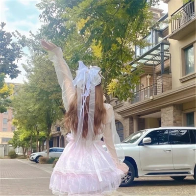 好看的头像女生不露脸背影