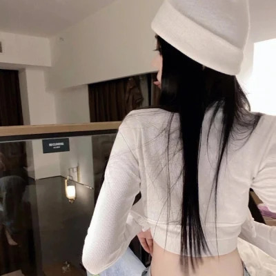 好看的头像女生不露脸背影
