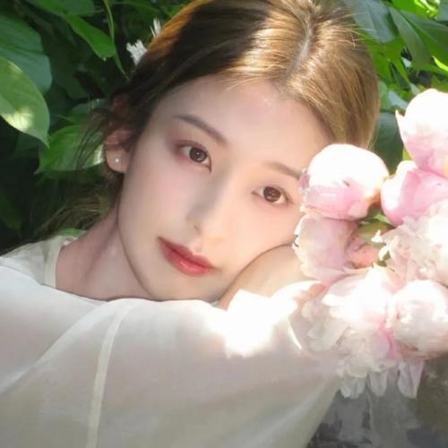女生微信头像图片2025最新款