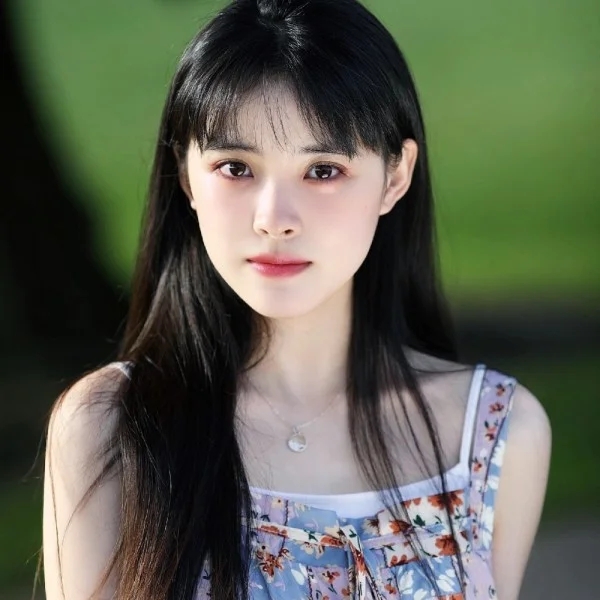 女生微信头像图片2025最新款