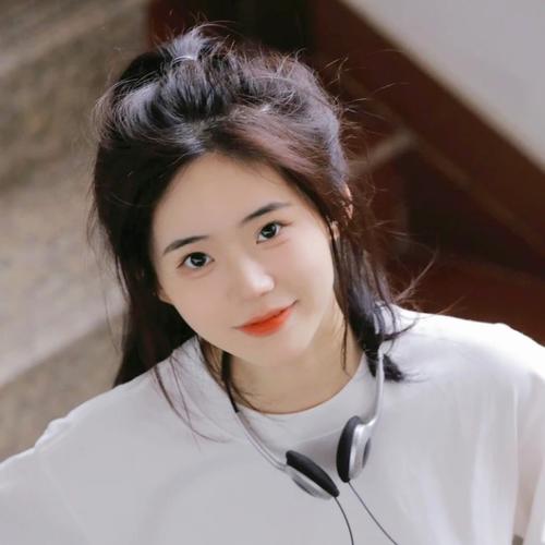 2025最新款微信女头像图片
