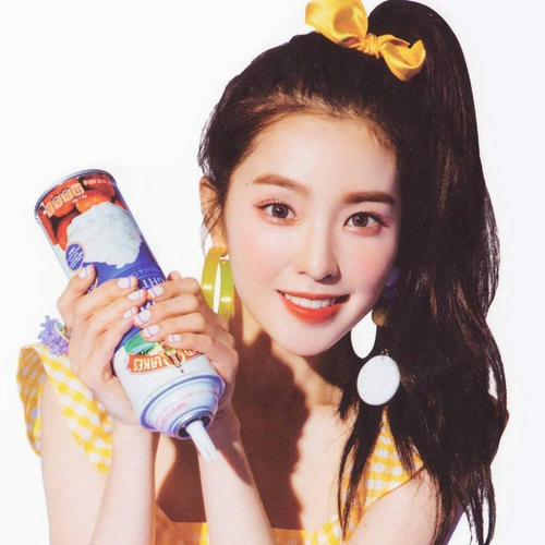 2025最新款微信女头像图片