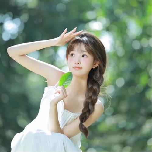 微信头像图片2025新款女生