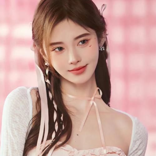 2025年最热门的女微信头像推荐