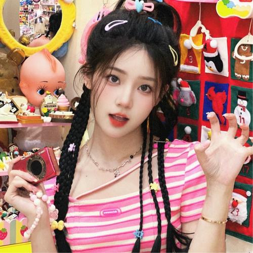 最新版女微信头像2025年最新潮流